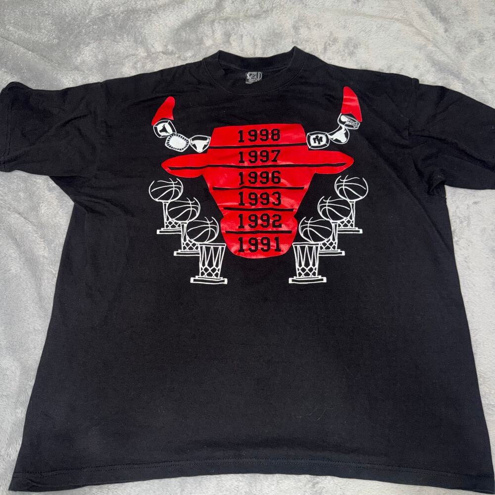 Chicago Bulls 6x Championship T-Shirt Men’s Tall XL 1991-1998 Black Vintage